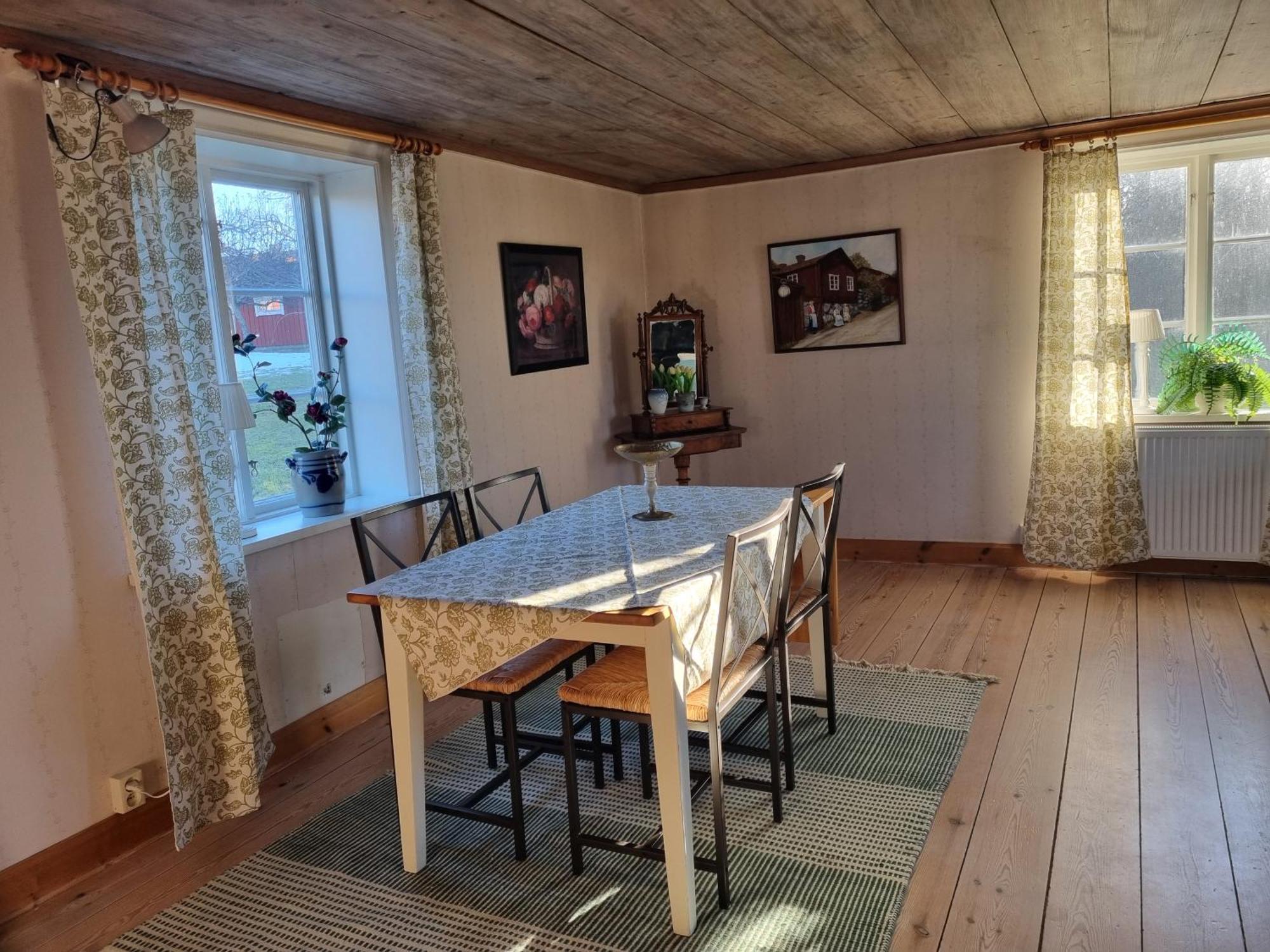 Skoelvs Gard Guest House Glanshammar Ngoại thất bức ảnh