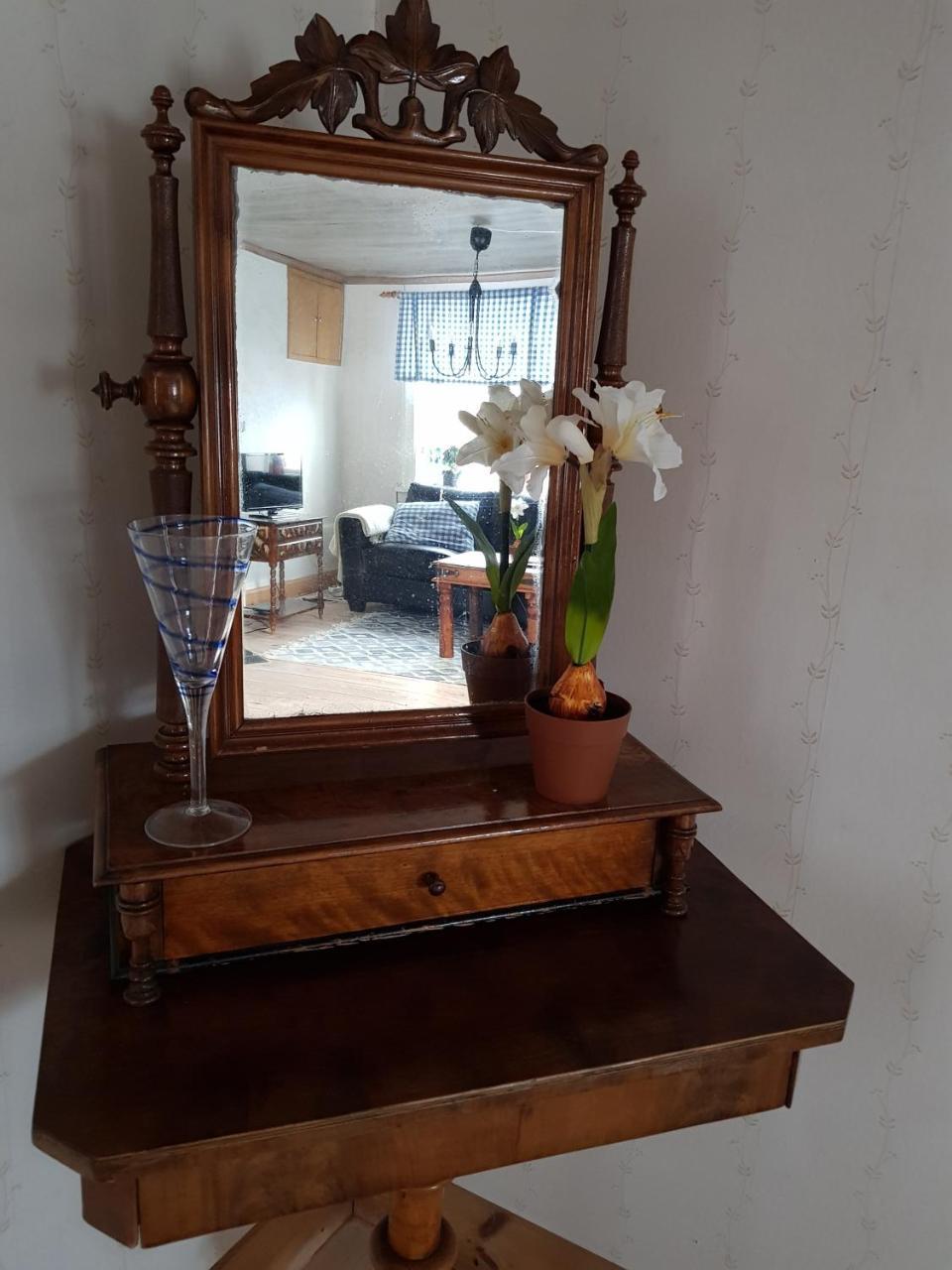 Skoelvs Gard Guest House Glanshammar Ngoại thất bức ảnh